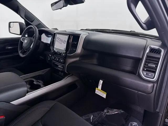 2026 Ram 1500 Express Crew Cab 4x4 57 Box