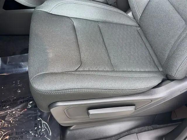 2026 Ram 1500 Express Crew Cab 4x4 57 Box