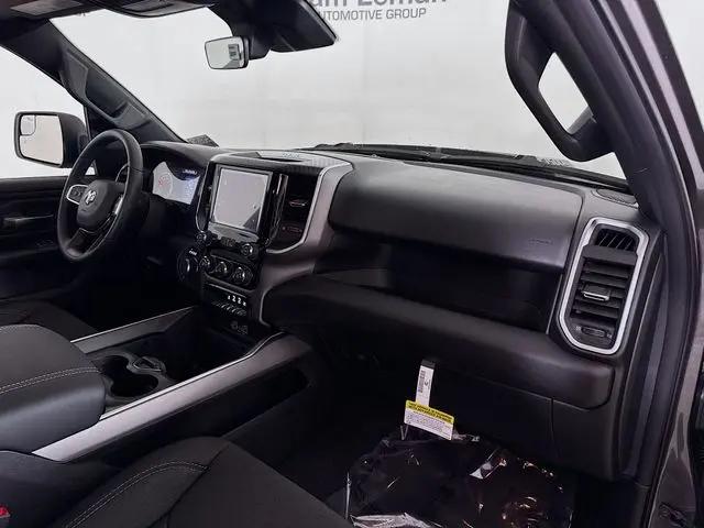 2026 Ram 1500 Express Crew Cab 4x4 57 Box