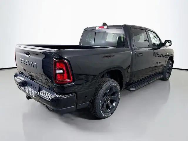 2026 Ram 1500 Express Crew Cab 4x4 57 Box