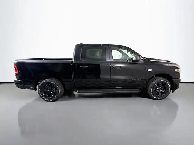 2026 Ram 1500 Express Crew Cab 4x4 57 Box