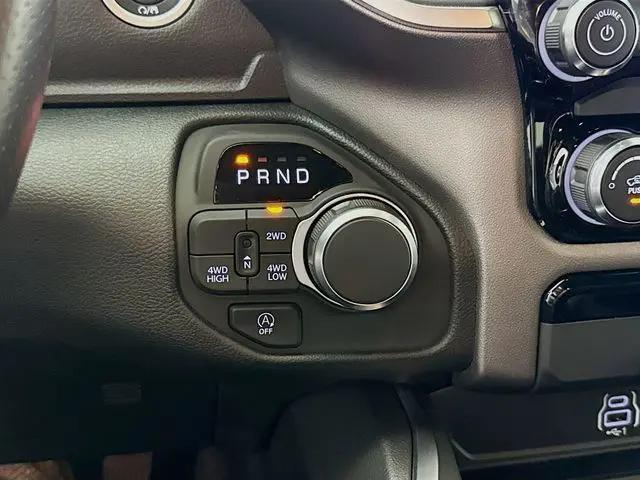 2026 Ram 1500 Express Crew Cab 4x4 57 Box