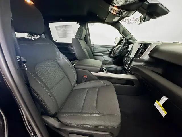 2026 Ram 1500 Express Crew Cab 4x4 57 Box