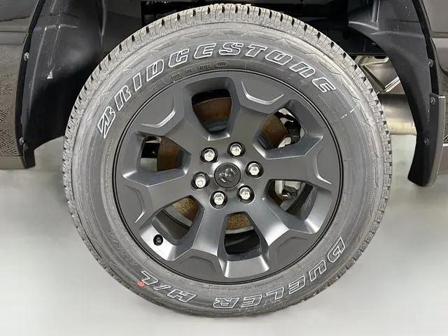 2026 Ram 1500 Express Crew Cab 4x4 57 Box