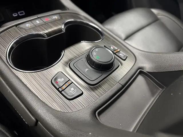 2023 GMC Acadia FWD SLT