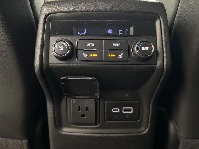 2023 GMC Acadia FWD SLT