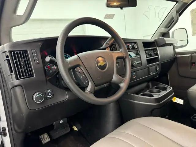 2026 Chevrolet Express Cargo Van 2500 Regular Wheelbase, WT, RWD