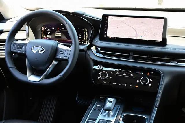 2027 INFINITI QX60 LUXE