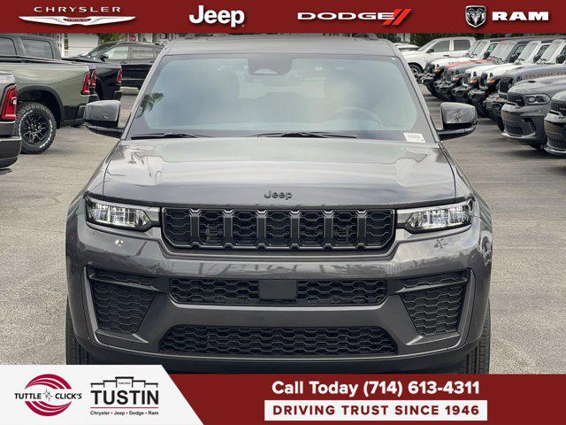 2026 Jeep Grand Cherokee Altitude 4x2
