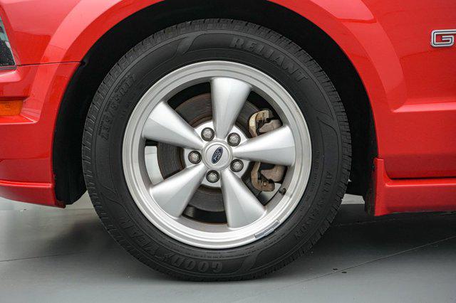 2007 Ford Mustang GT Deluxe