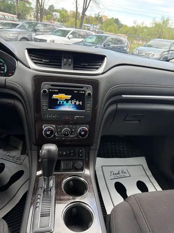 2016 Chevrolet Traverse 2LT