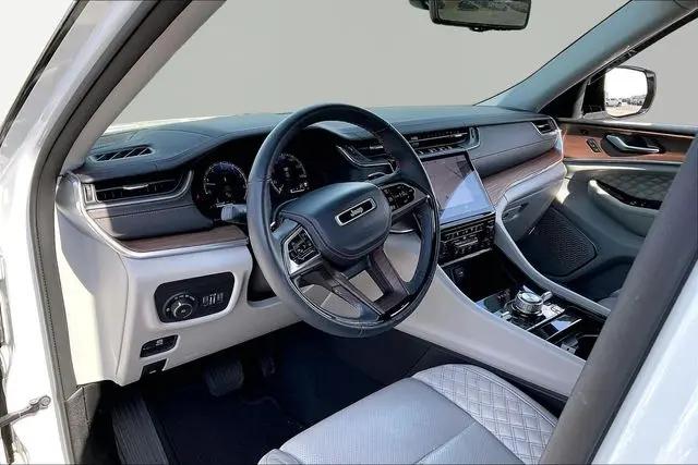 2023 Jeep Grand Cherokee L Summit 4x4