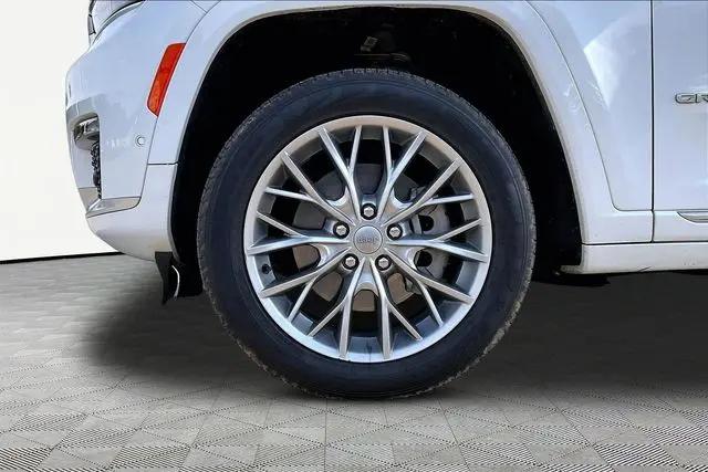 2023 Jeep Grand Cherokee L Summit 4x4