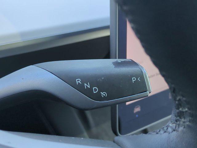 2021 Tesla Model 3 Standard Range Plus Rear-Wheel Drive