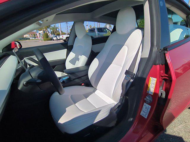 2021 Tesla Model 3 Standard Range Plus Rear-Wheel Drive