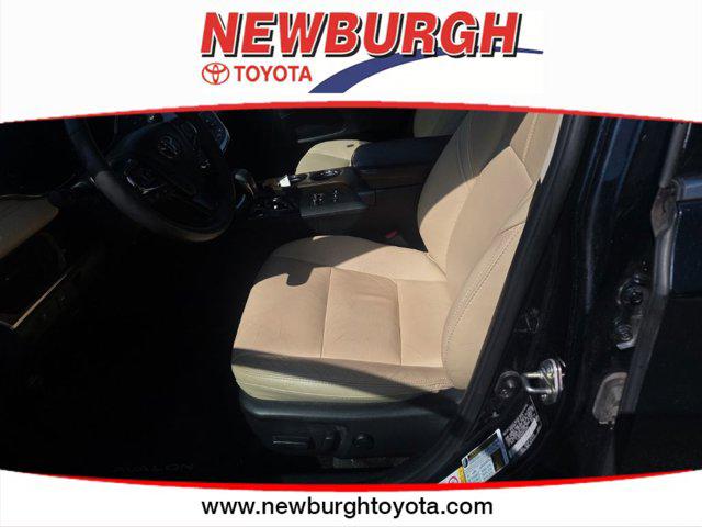 2016 Toyota Avalon XLE