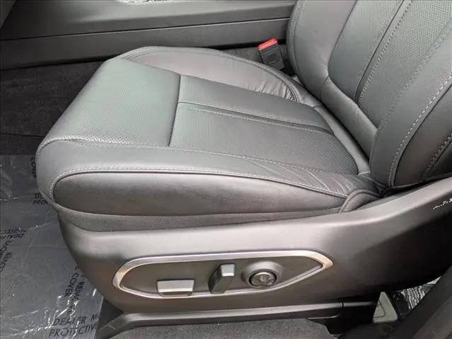 2026 Jeep Grand Wagoneer Limited Altitude 4x4