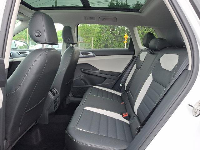 2026 Volkswagen Taos SEL