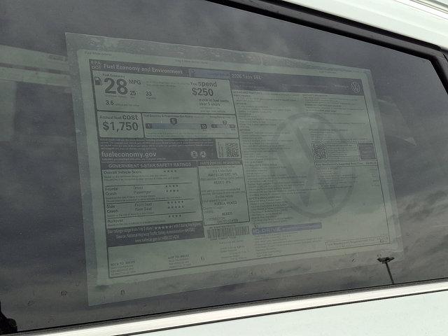 2026 Volkswagen Taos SEL