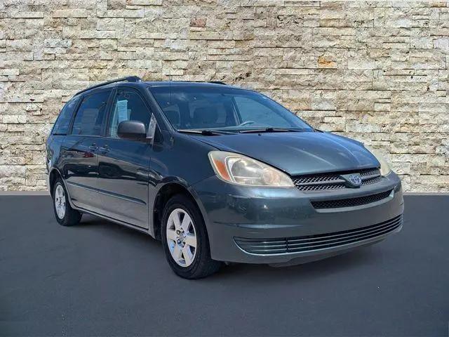 2005 Toyota Sienna LE for sale in Chattanooga, TN