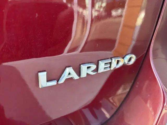 2022 Jeep Grand Cherokee Laredo E 4x4