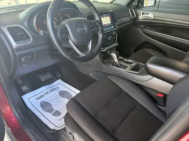 2022 Jeep Grand Cherokee Laredo E 4x4
