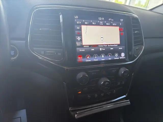 2022 Jeep Grand Cherokee Laredo E 4x4