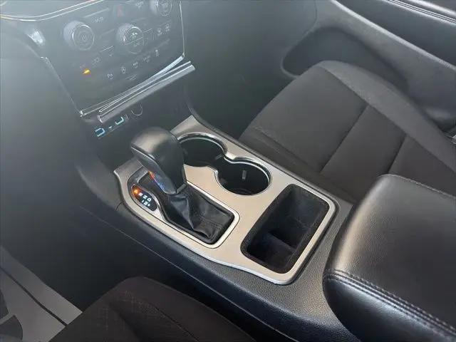 2022 Jeep Grand Cherokee Laredo E 4x4