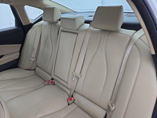 2023 Acura TLX Advance Package