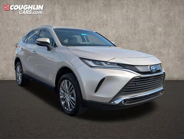 2023 Toyota Venza XLE for sale in Heath, OH