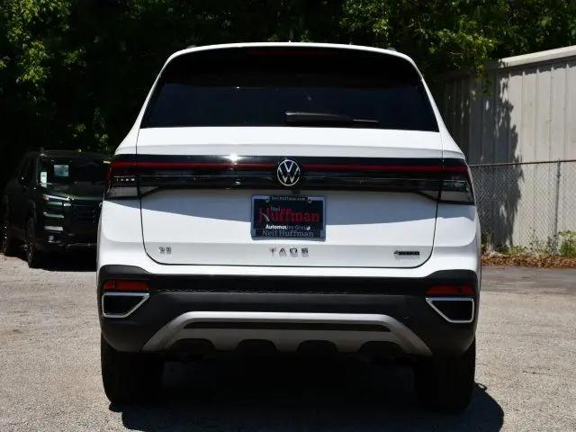 2026 Volkswagen Taos SE