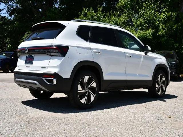 2026 Volkswagen Taos SE