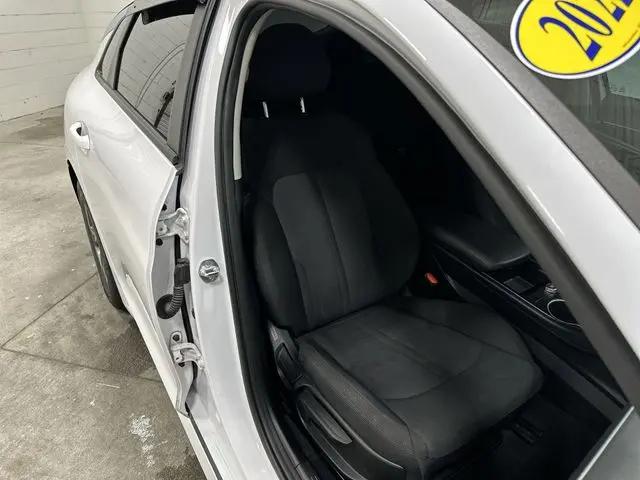 2022 Kia K5 LX