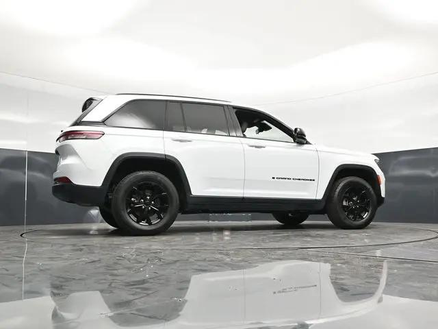 2025 Jeep Grand Cherokee Altitude 4x4