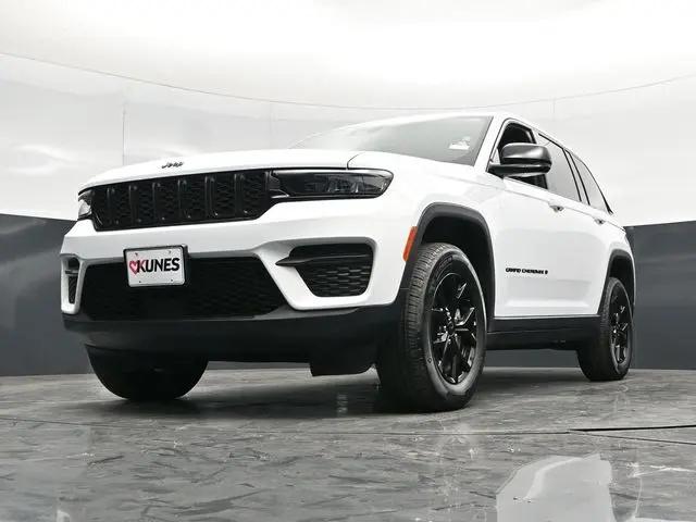 2025 Jeep Grand Cherokee Altitude 4x4