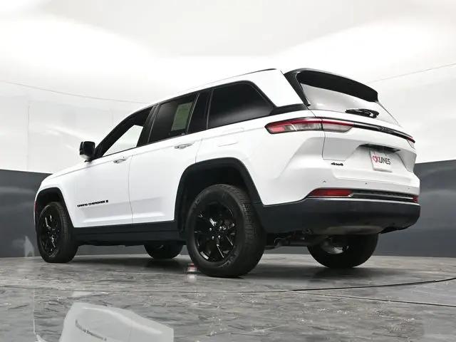 2025 Jeep Grand Cherokee Altitude 4x4