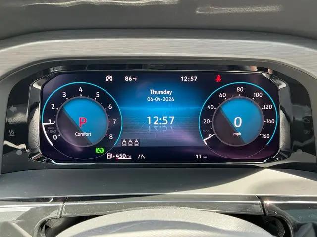 2026 Volkswagen Atlas Cross Sport SE with Technology