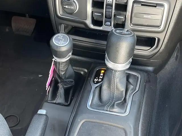 2025 Jeep Wrangler 4-Door Sport 4x4