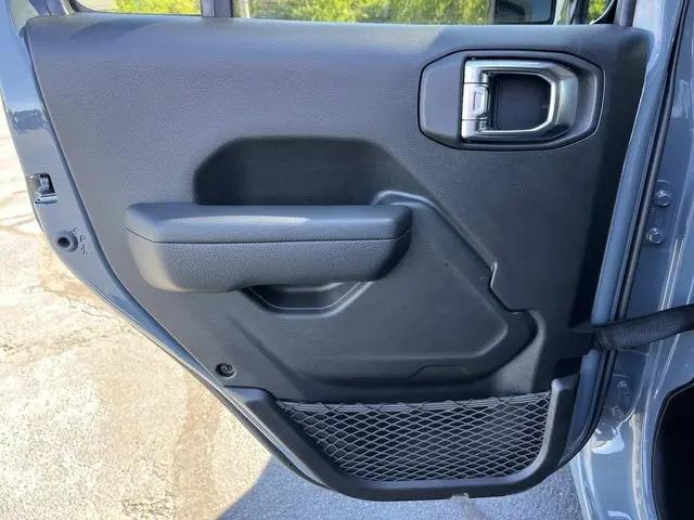 2025 Jeep Wrangler 4-Door Sport 4x4