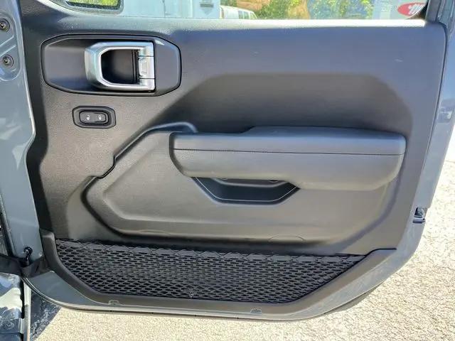 2025 Jeep Wrangler 4-Door Sport 4x4