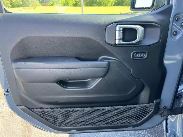 2025 Jeep Wrangler 4-Door Sport 4x4