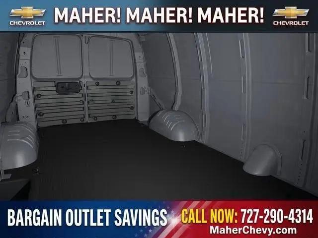 2026 Chevrolet Express Cargo Van 2500 Regular Wheelbase, WT, RWD
