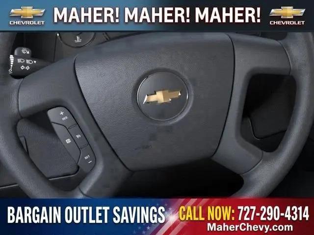 2026 Chevrolet Express Cargo Van 2500 Regular Wheelbase, WT, RWD
