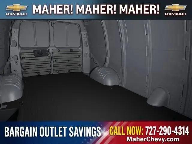 2026 Chevrolet Express Cargo Van 2500 Regular Wheelbase, WT, RWD