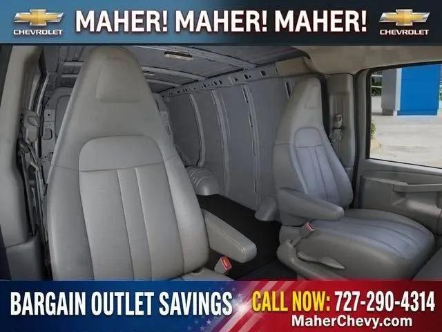 2026 Chevrolet Express Cargo Van 2500 Regular Wheelbase, WT, RWD