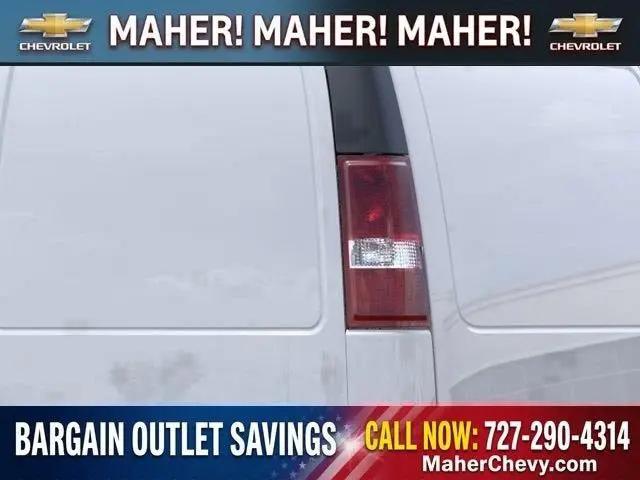 2026 Chevrolet Express Cargo Van 2500 Regular Wheelbase, WT, RWD