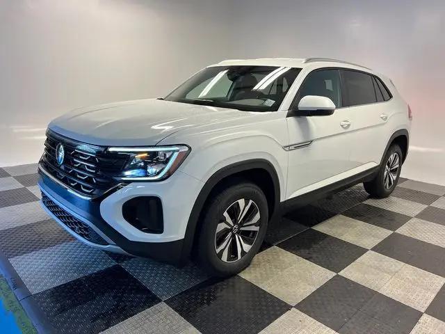 2026 Volkswagen Atlas Cross Sport SE