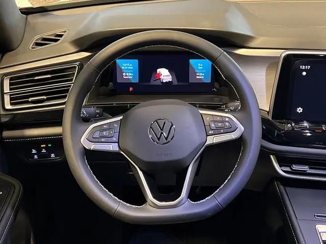 2026 Volkswagen Atlas Cross Sport SE