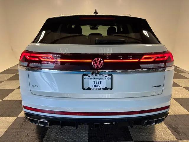 2026 Volkswagen Atlas Cross Sport SEL Premium R-Line