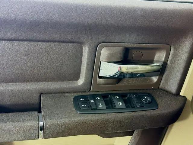2010 Dodge Ram 1500 SLT/Sport/TRX
